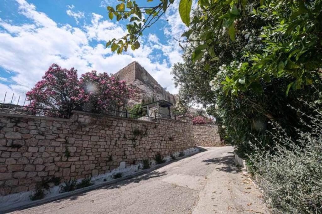 At The Foot Of Acropolis. Villa Athens Exterior photo