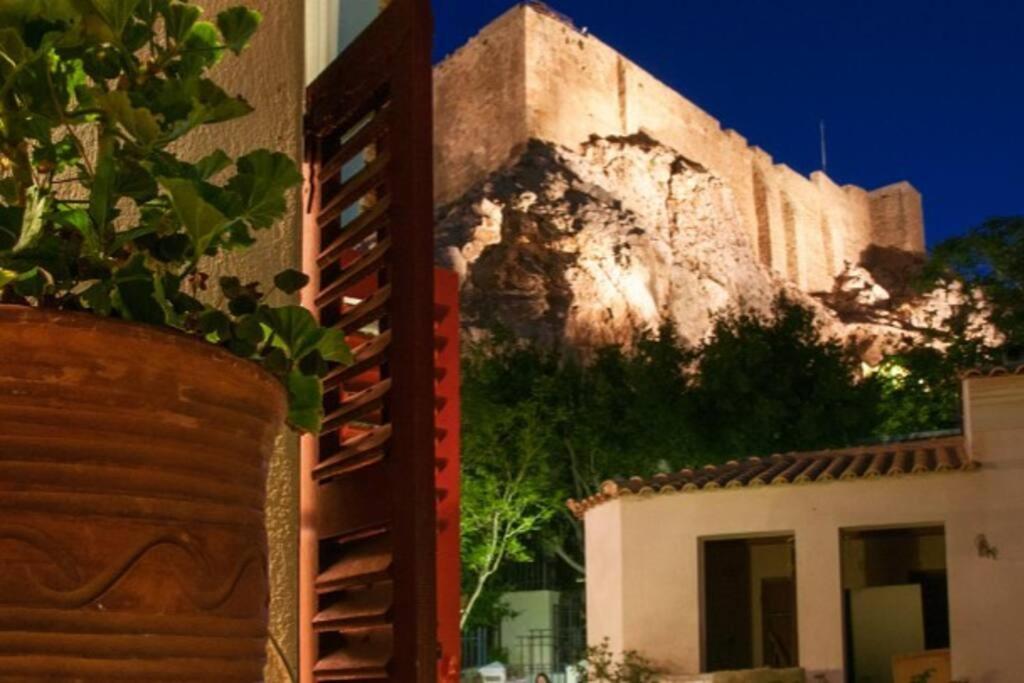 At The Foot Of Acropolis. Villa Athens Exterior photo