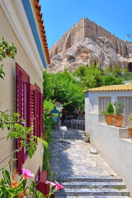 At The Foot Of Acropolis. Villa Athens Exterior photo